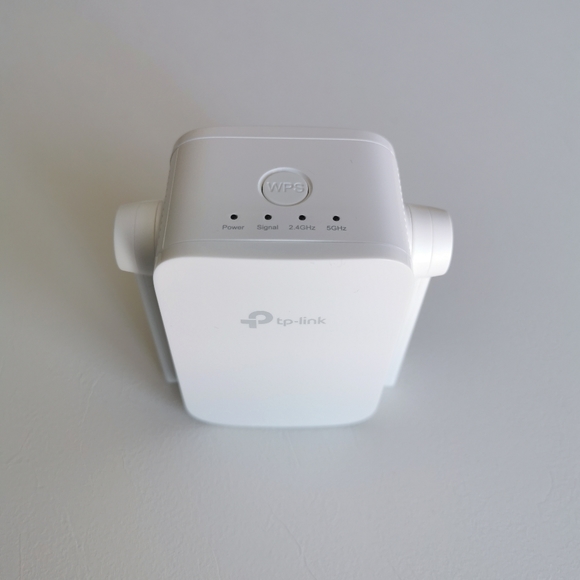 TP-LINK AC750 Wifi Range Extender RE205 Dual Band - Picture 4 of 6